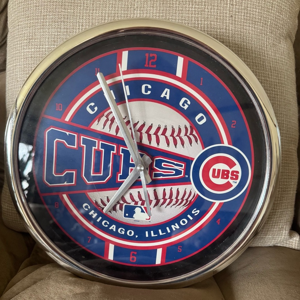 SOLD Chicago Cubs Wall Clock - Blue and Red
